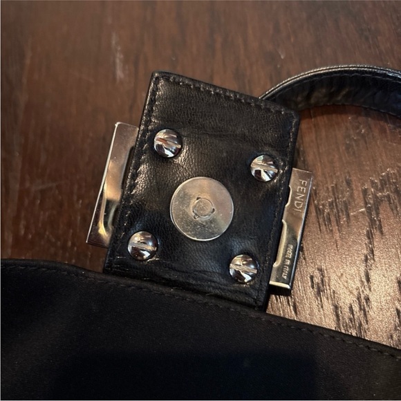 Fendi Black Vintage y2k baguette Women's Bag - Picture 5 of 6